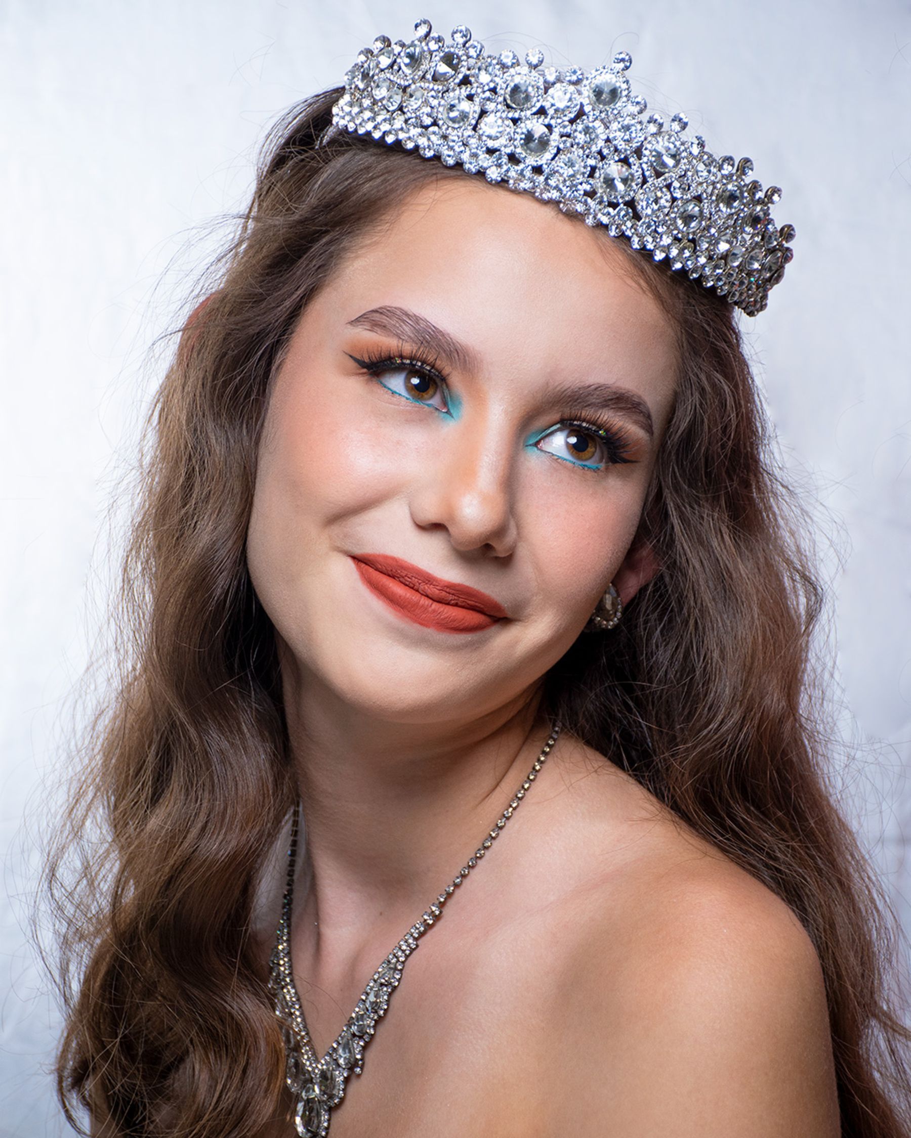 Woman with soft glam makeup and a crystal tiara